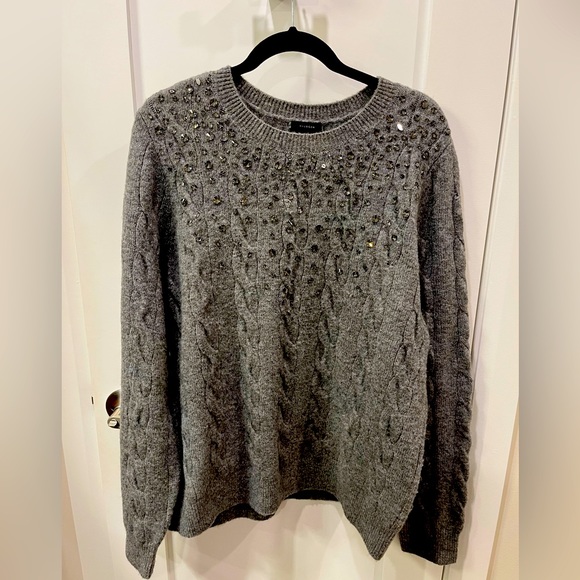 NWOT XXL grey sweater with bling - Picture 2 of 2